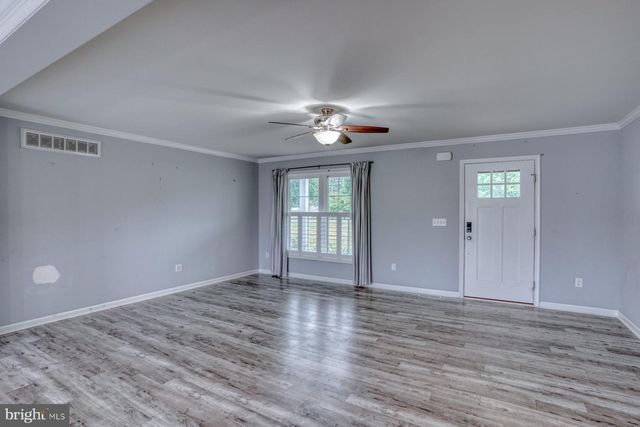 128 BARNEY JENKINS RD, Felton, DE 19943