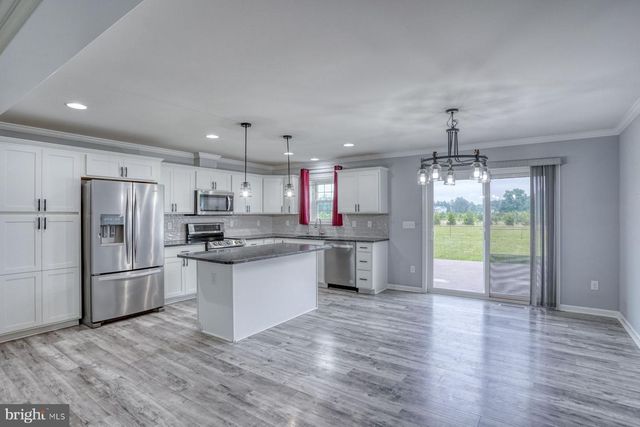 128 BARNEY JENKINS RD, Felton, DE 19943