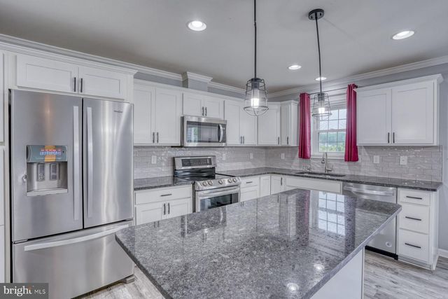 128 BARNEY JENKINS RD, Felton, DE 19943