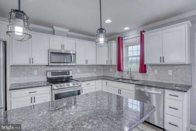 128 BARNEY JENKINS RD, Felton, DE 19943