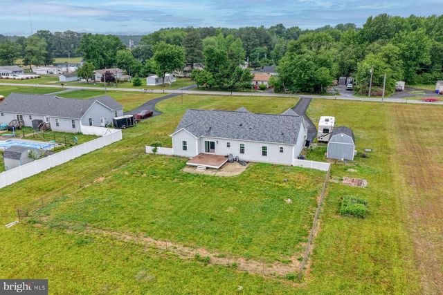 128 BARNEY JENKINS RD, Felton, DE 19943