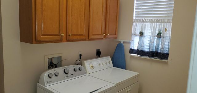 1128 NW Mossy Oak Way, Jensen Beach, FL 34957