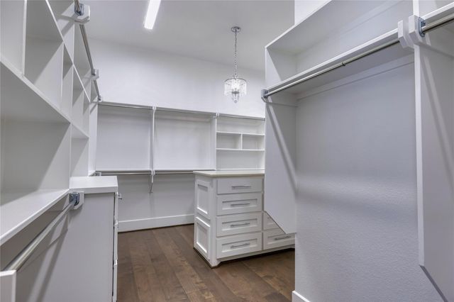 35 Papado Trails Circle, The Woodlands, TX 77375