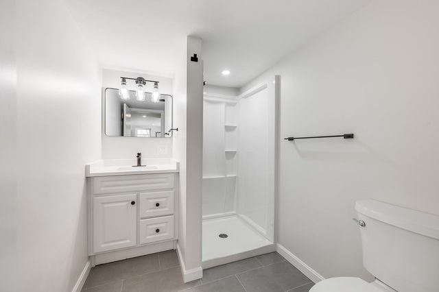 150 Grove St, Reading, MA 01867