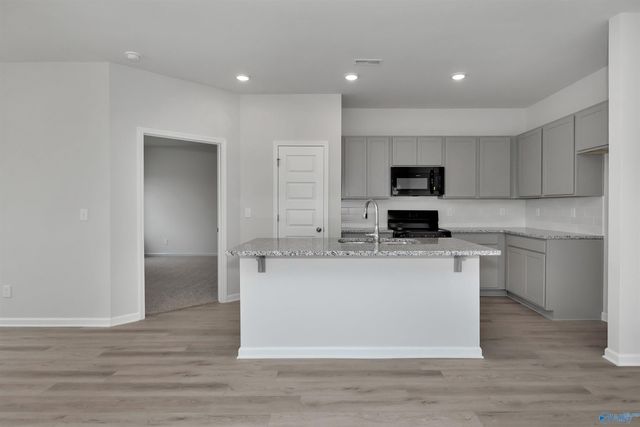 350 Emma Way, New Market, AL 35761