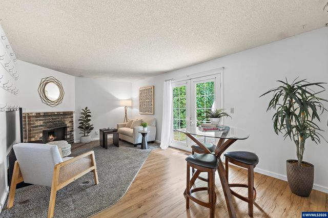 5585 Fairfield Ct S, Salem, OR 97306