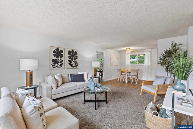 5585 Fairfield Ct S, Salem, OR 97306