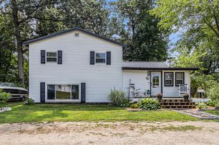 37057 Marrion Court, Paw Paw, MI 49079