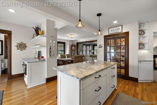 1957 Columbia Road, Berkley, MI 48072