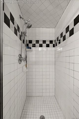 1957 Columbia Road, Berkley, MI 48072