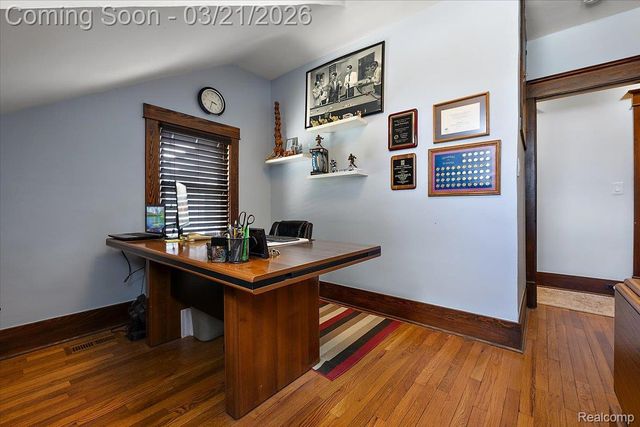 1957 Columbia Road, Berkley, MI 48072