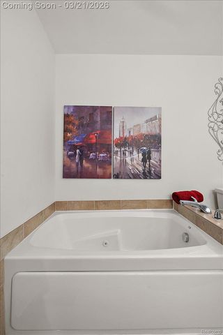 1957 Columbia Road, Berkley, MI 48072