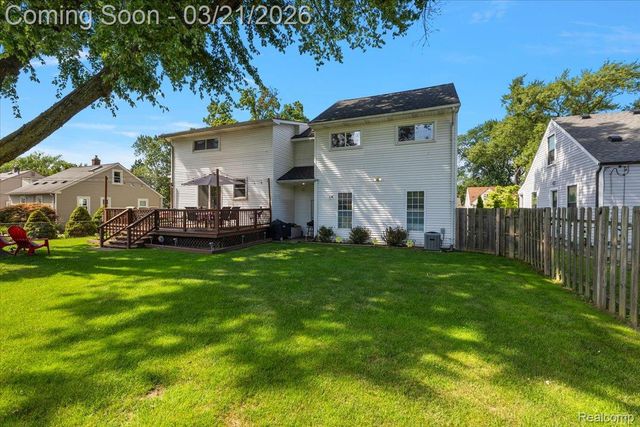 1957 Columbia Road, Berkley, MI 48072