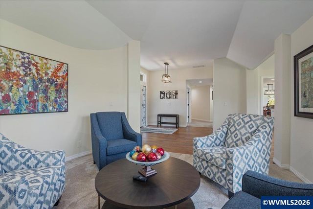 6468 Crampton Dr N, Keizer, OR 97303