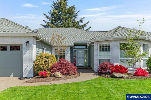 6468 Crampton Dr N, Keizer, OR 97303