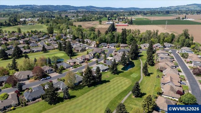 6468 Crampton Dr N, Keizer, OR 97303