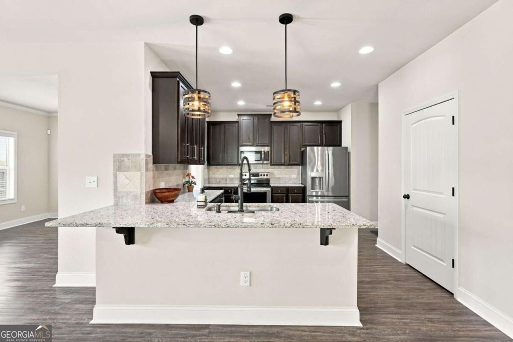 8011 orange grove Court, Locust Grove, GA 30248 — photo 3