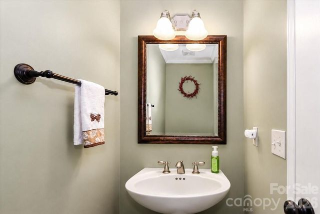 311 N Deerfield Circle, Salisbury, NC 28147