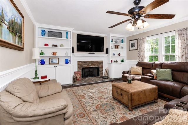 311 N Deerfield Circle, Salisbury, NC 28147