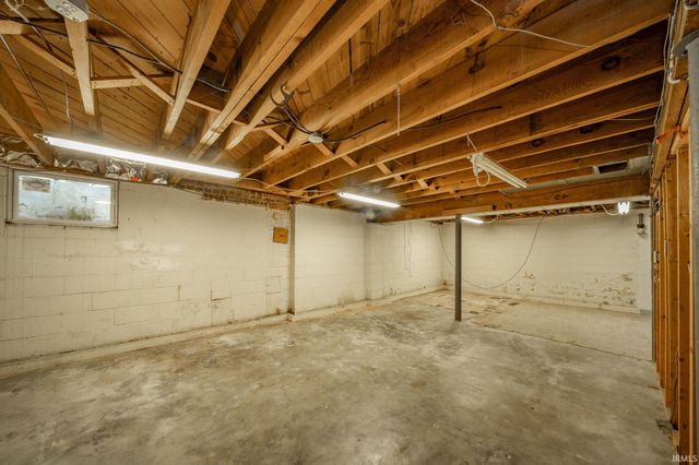 224 Edgewood Drive, Anderson, IN 46011