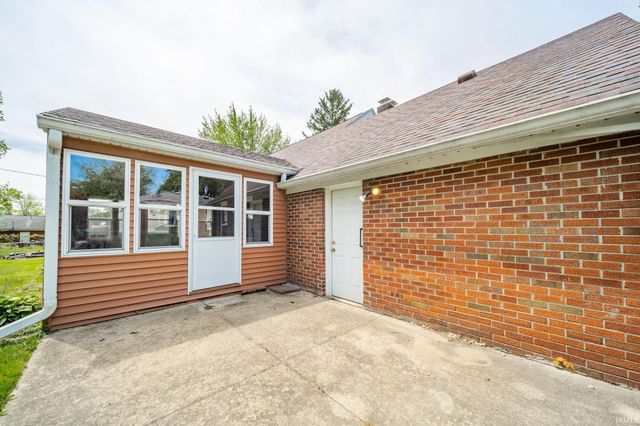 224 Edgewood Drive, Anderson, IN 46011