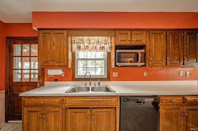 224 Edgewood Drive, Anderson, IN 46011