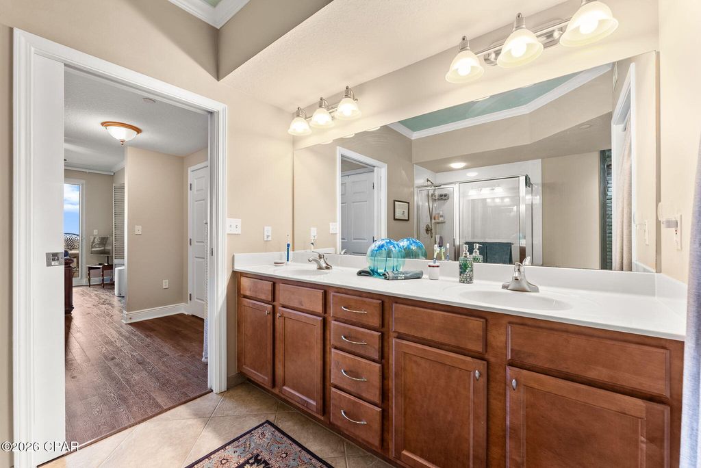 Image 17 of property listing at 2400 Grandiflora Boulevard E406, Panama City Beach, FL 32408