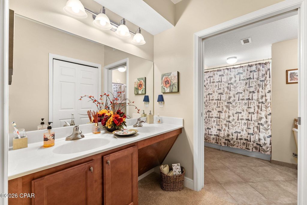 Image 20 of property listing at 2400 Grandiflora Boulevard E406, Panama City Beach, FL 32408