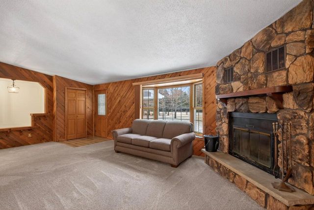 613 KIMBALL AVENUE, Nekoosa, WI 54457