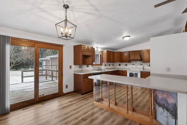 613 KIMBALL AVENUE, Nekoosa, WI 54457