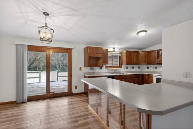 613 KIMBALL AVENUE, Nekoosa, WI 54457