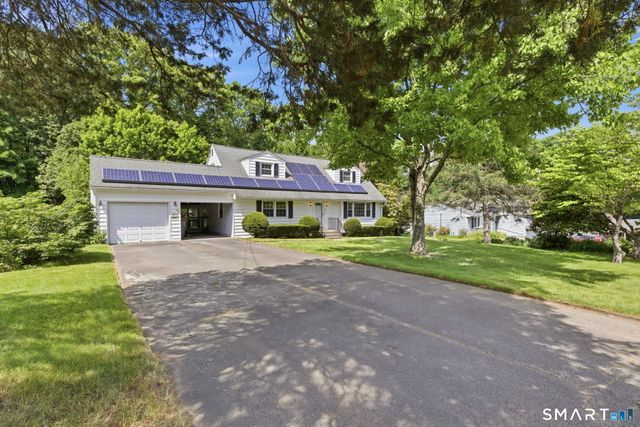 66 Wyndwood Drive, Bristol, CT 06010