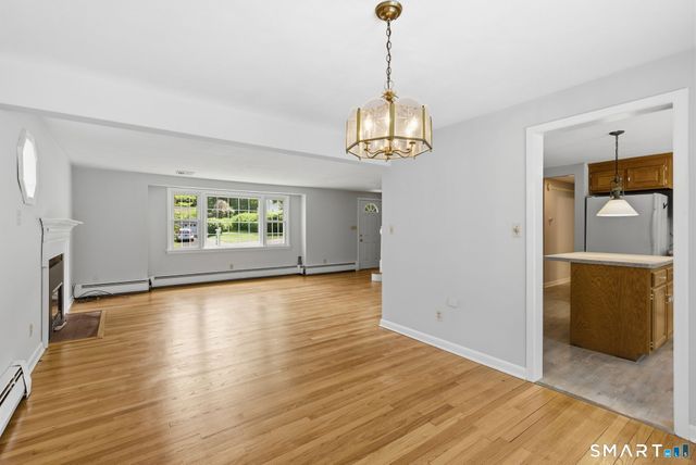 66 Wyndwood Drive, Bristol, CT 06010