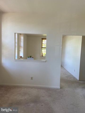 7 N HAMILTON ST, Telford, PA 18969
