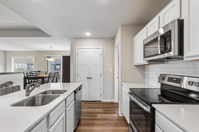 715 NE Whitetail Drive, Ankeny, IA 50021