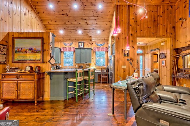 341 Brookwood Lane, Clarkesville, GA 30523