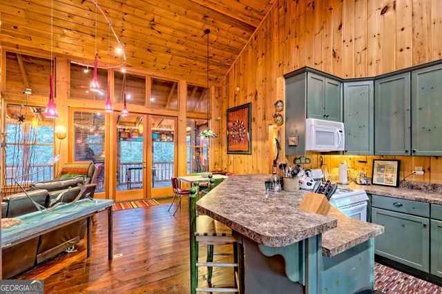 341 Brookwood Lane, Clarkesville, GA 30523