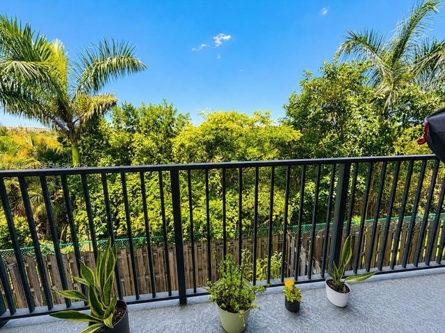 8015 NW 104th Ave 21, Doral, FL 33178