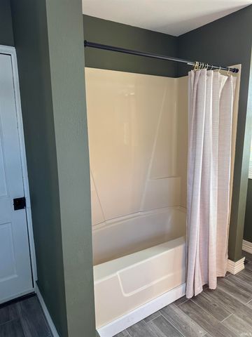 35 E Sinclair Street, Wabash, IN 46992