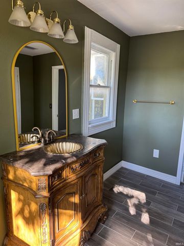 35 E Sinclair Street, Wabash, IN 46992