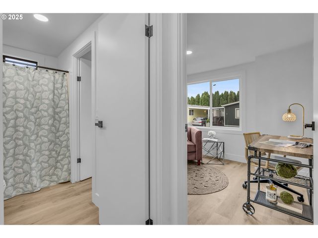 10550 Se 70TH Ave 11, Milwaukie, OR 97222