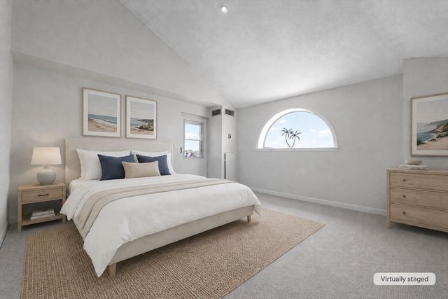 9 Park Ave 602, Hull, MA 02045