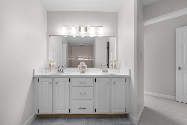 9 Park Ave 602, Hull, MA 02045
