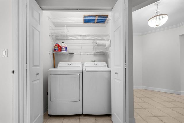9 Park Ave 602, Hull, MA 02045