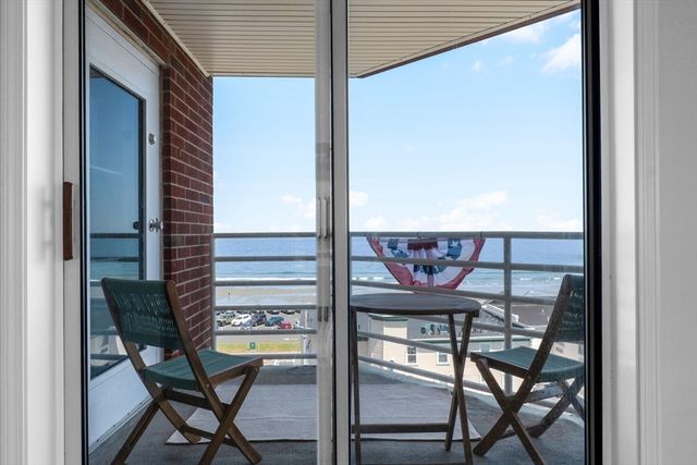 9 Park Ave 602, Hull, MA 02045