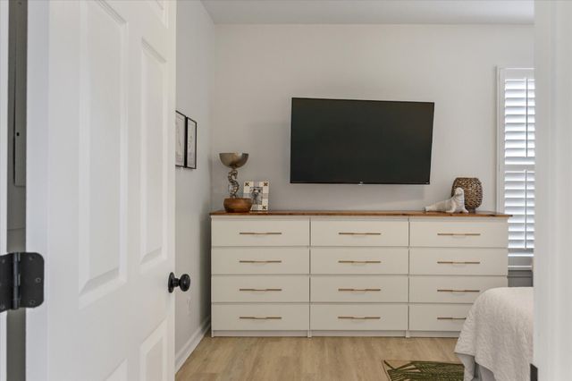 1600 Long Grove Drive 612, Mount Pleasant, SC 29464