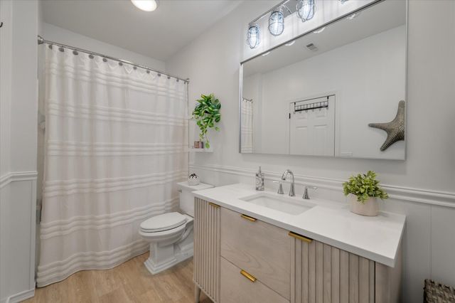 1600 Long Grove Drive 612, Mount Pleasant, SC 29464