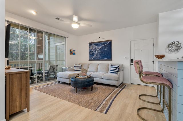 1600 Long Grove Drive 612, Mount Pleasant, SC 29464