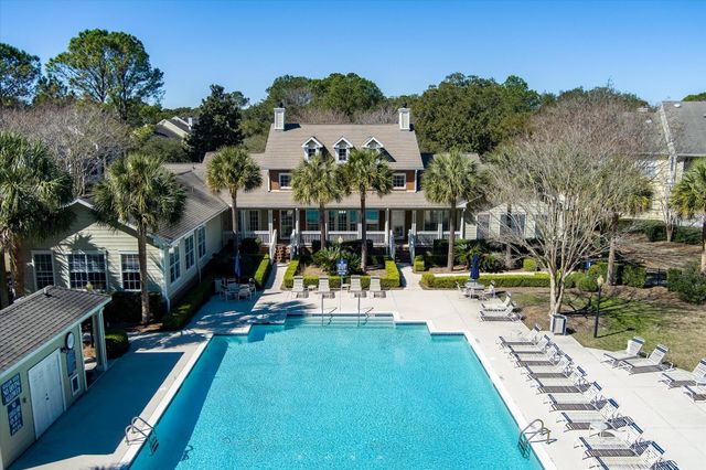 1600 Long Grove Drive 612, Mount Pleasant, SC 29464