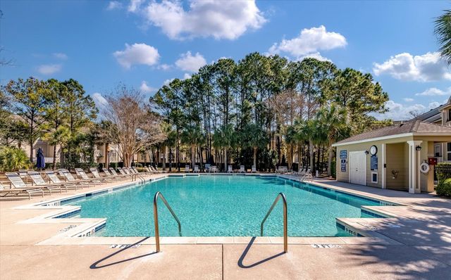 1600 Long Grove Drive 612, Mount Pleasant, SC 29464